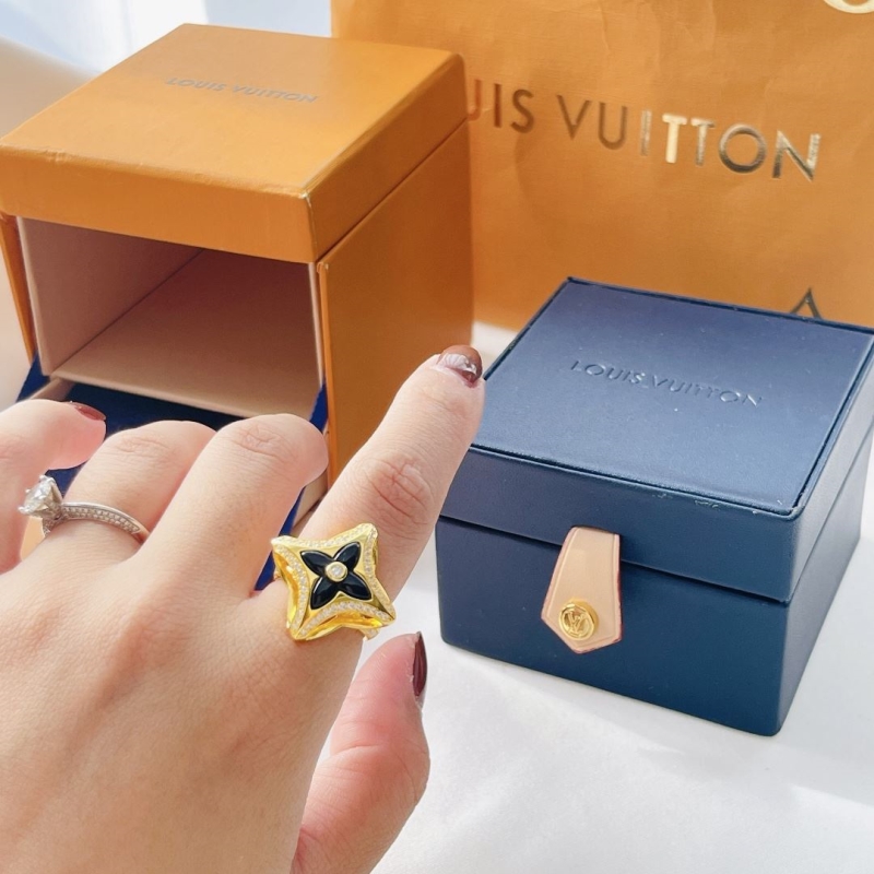 LV Rings